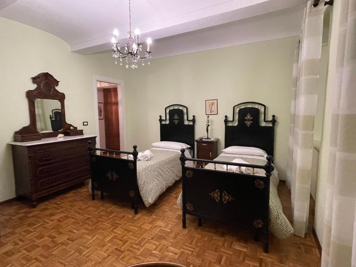 Ca' Dij Sarach Apartment Canelli Bagian luar foto